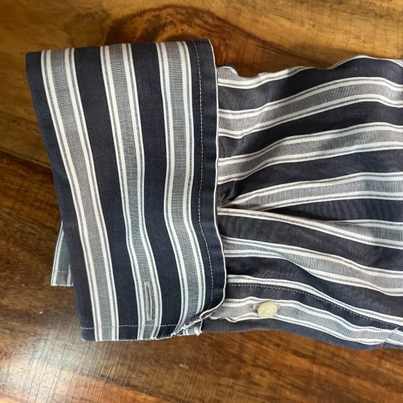 Cotonificio Albini Luxury Mens Dress Shirt w. French Cuffs [Banana Republic] - Picture 6 of 11